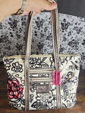 Coach Poppy Multicolor Satin Leather Trim Zipper Pocket Tote